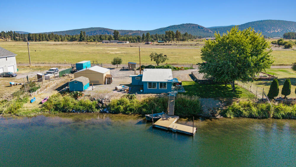32314 Rivers Drive Chiloquin, OR 97624 - Photo 3 of 58 32314RiversDr-86
