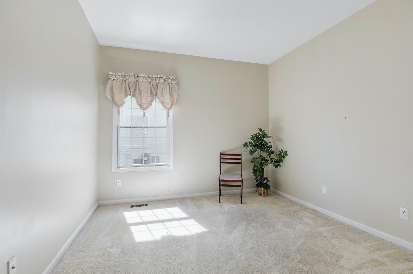 40 Bayswater Road St. Louis, MO 63128 - Photo 13 of 20 Gallery Image 13