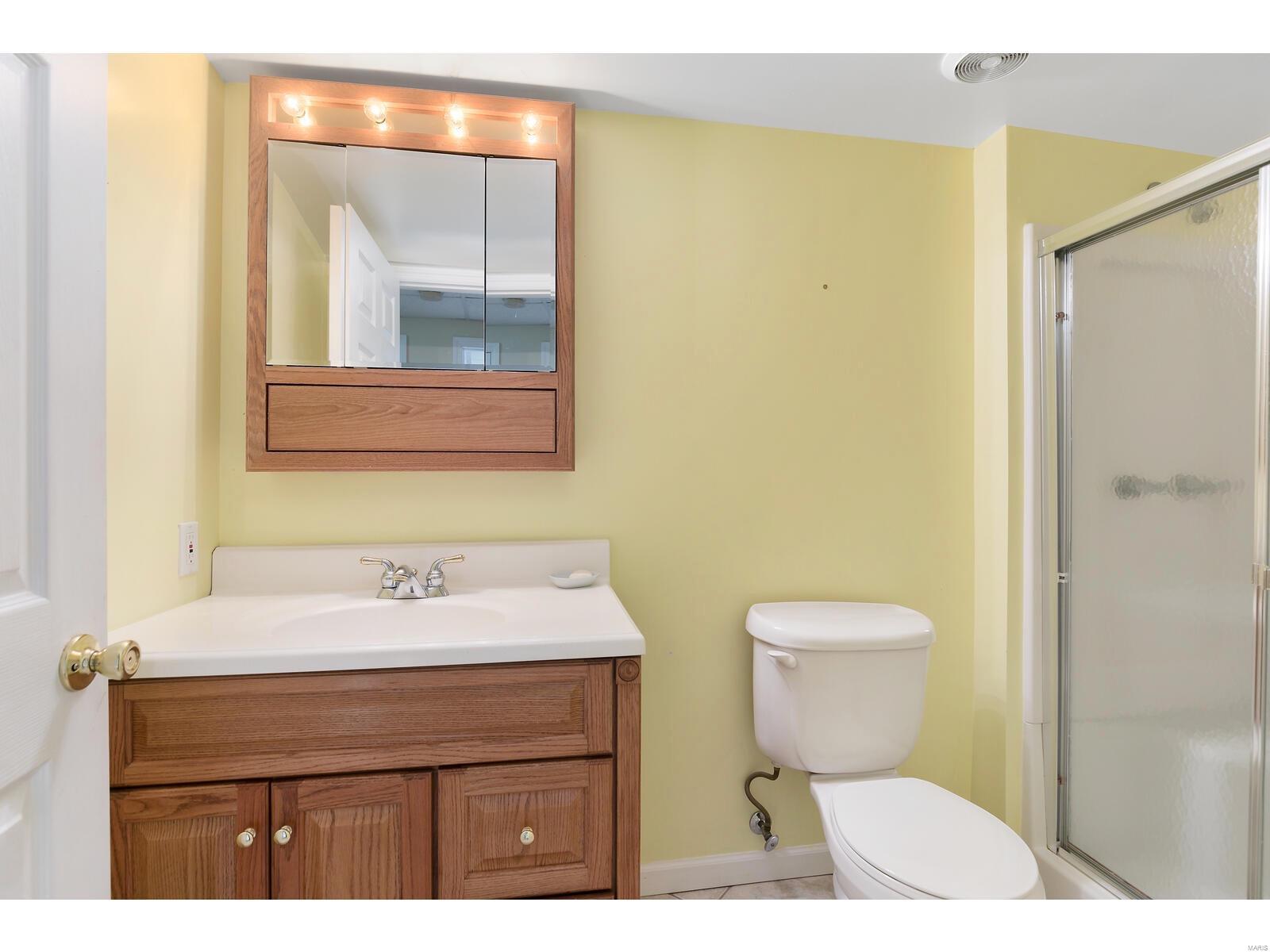 40 Bayswater Road St. Louis, MO 63128 - Photo 19 of 20 Gallery Image 19