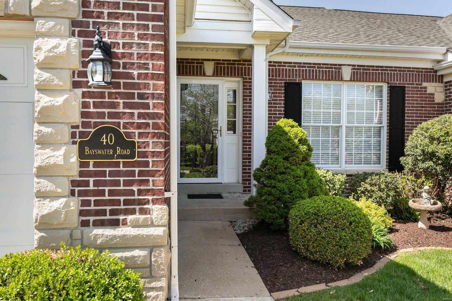 40 Bayswater Road St. Louis, MO 63128 - Photo 2 of 20 Gallery Image 2