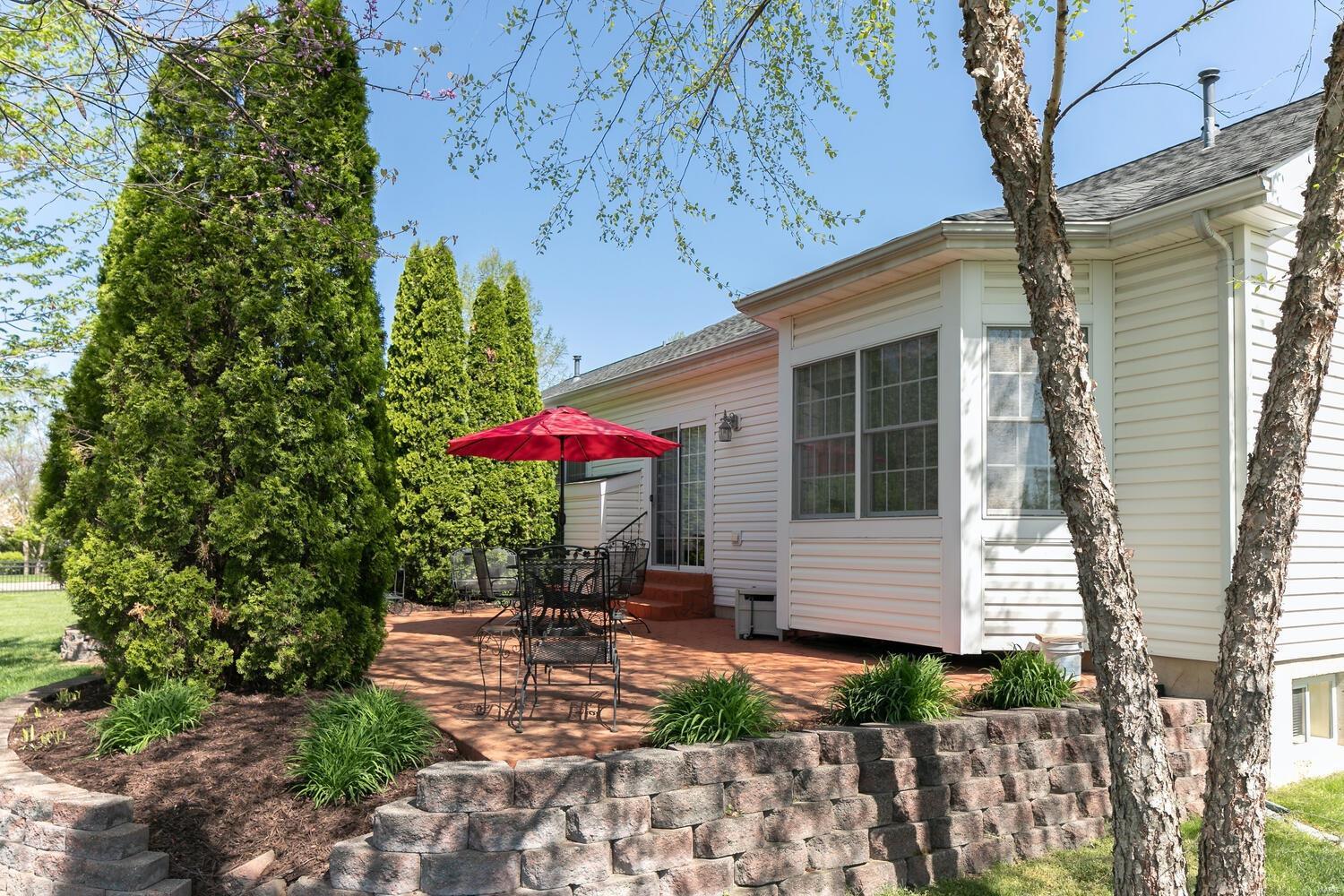 40 Bayswater Road St. Louis, MO 63128 - Photo 3 of 20 Gallery Image 3