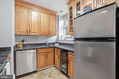 $675,000 | 301 G Street Northeast, Unit 3, Washington, DC 20002