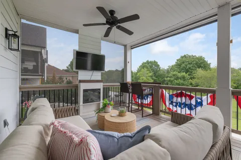 $1,199,000 | 1915 Pointe Barton Drive, Lebanon, TN 37087