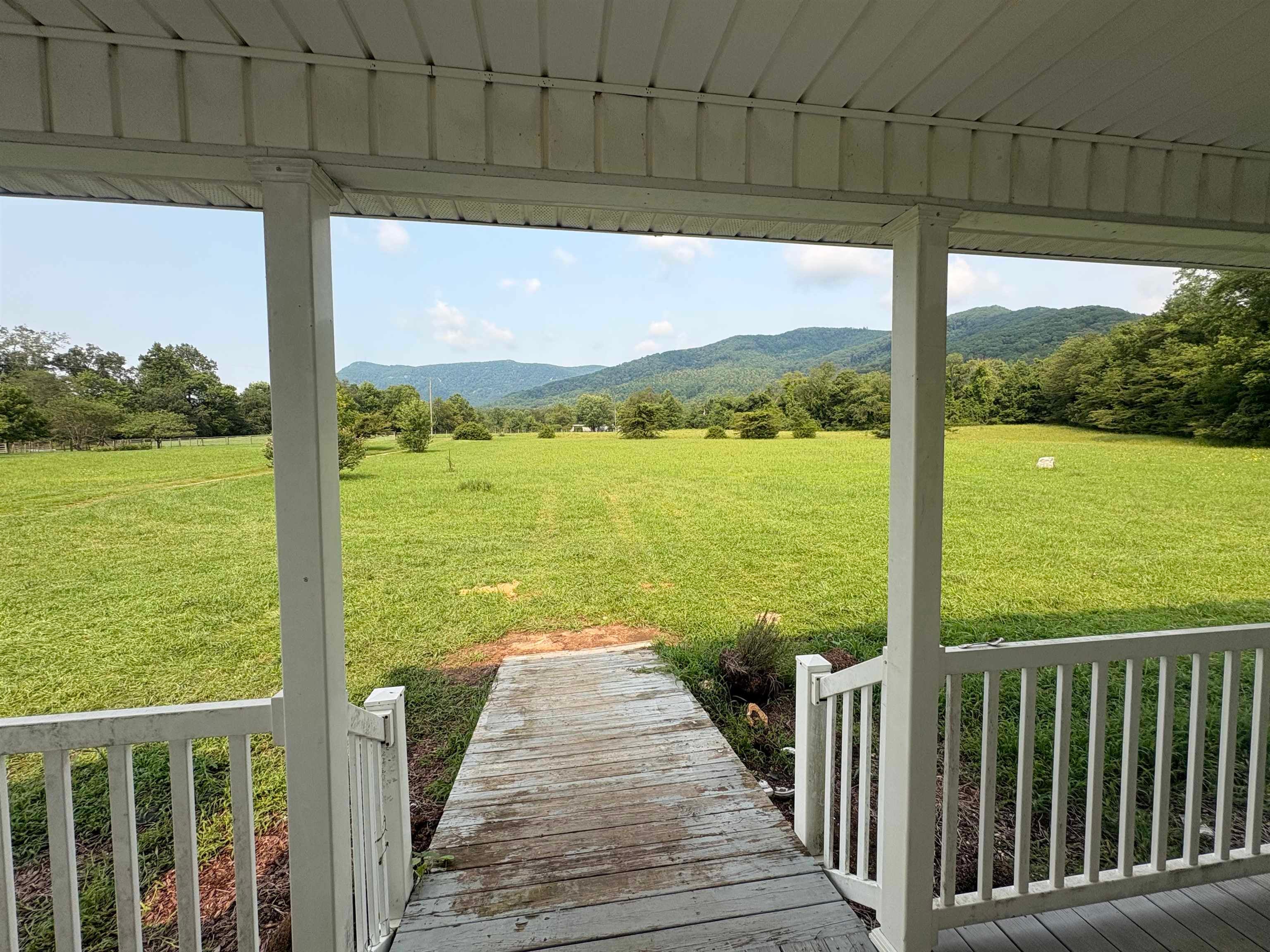 263 Holly Grove Road Lambsburg, VA 24351 - Photo 24 of 27 Gallery Image 24
