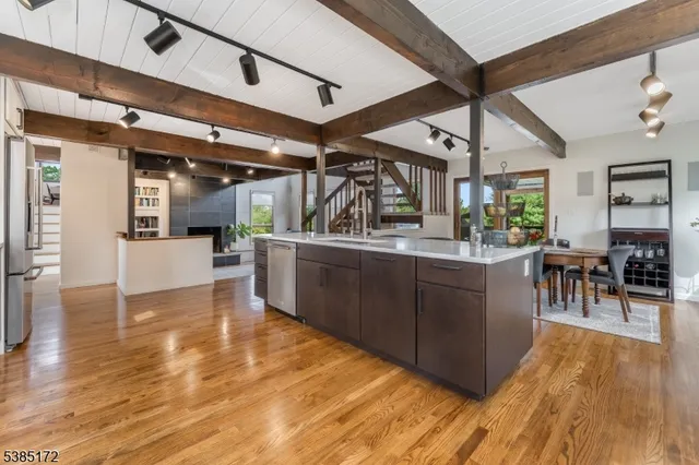 $1,090,000 | 70 Sidney School Road, Annandale, NJ 08801