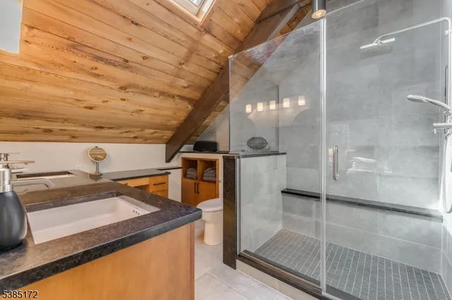 $1,090,000 | 70 Sidney School Road, Annandale, NJ 08801