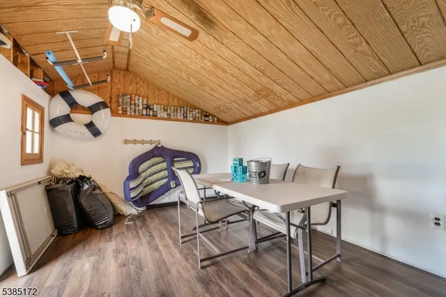 $1,090,000 | 70 Sidney School Road, Annandale, NJ 08801