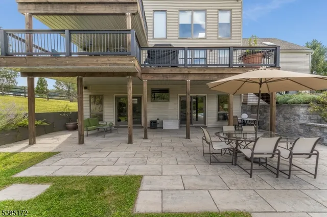 $1,090,000 | 70 Sidney School Road, Annandale, NJ 08801