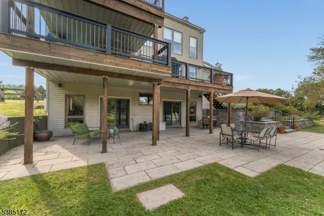 $1,090,000 | 70 Sidney School Road, Annandale, NJ 08801