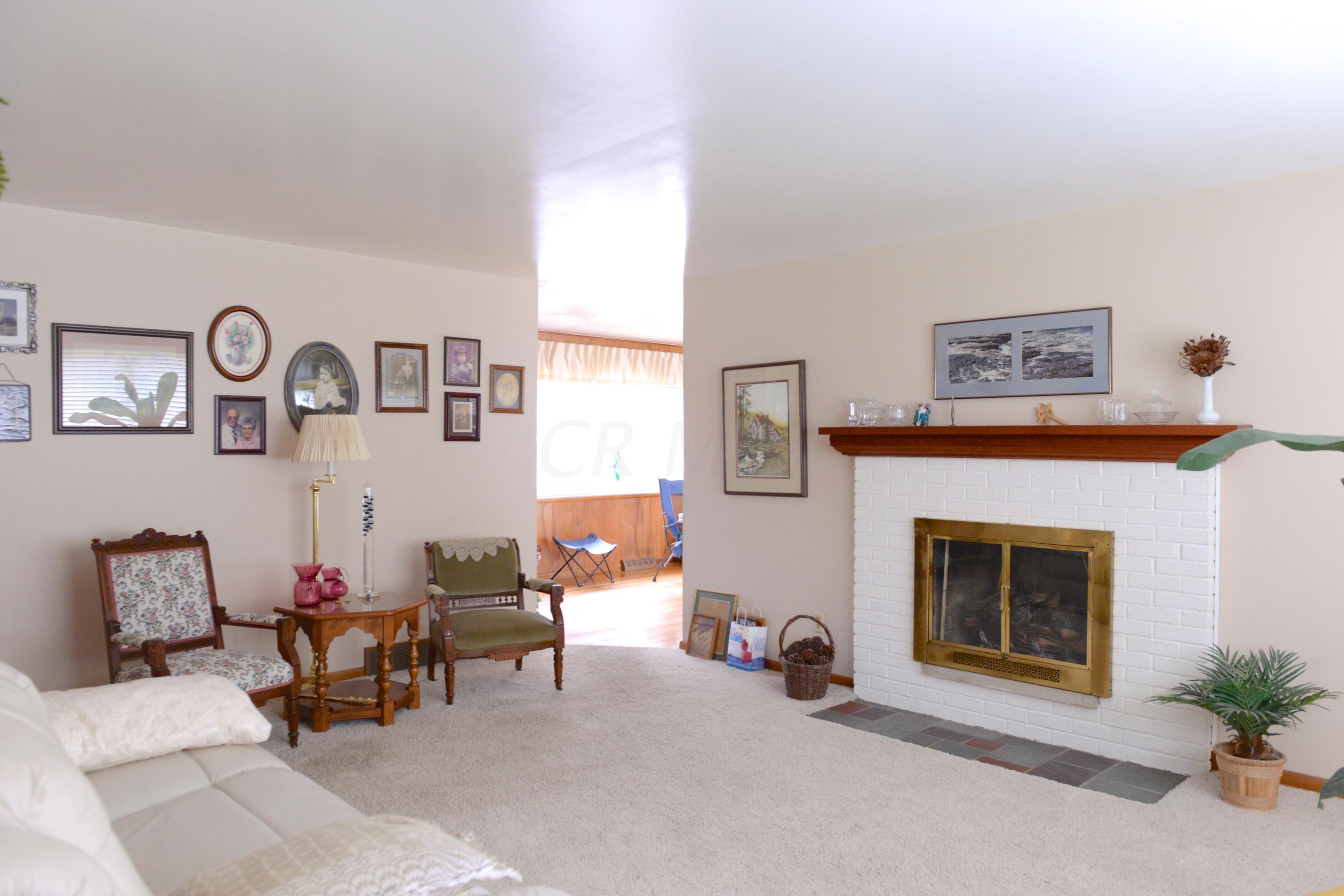 115 South Hamilton Road Columbus, OH 43213 - Photo 3 of 51
