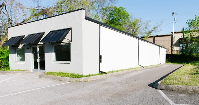 $4,400 | 2037 Fort Campbell Boulevard, Clarksville, TN 37042