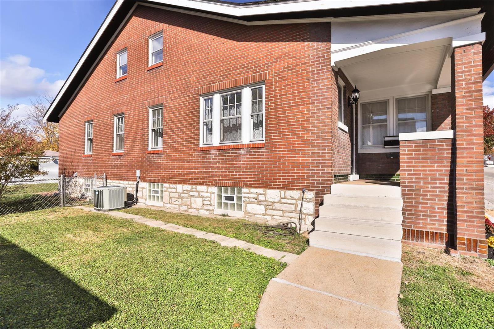 6503 Morgan Ford Road St. Louis, MO 63116 - Photo 4 of 44 Gallery Image 4