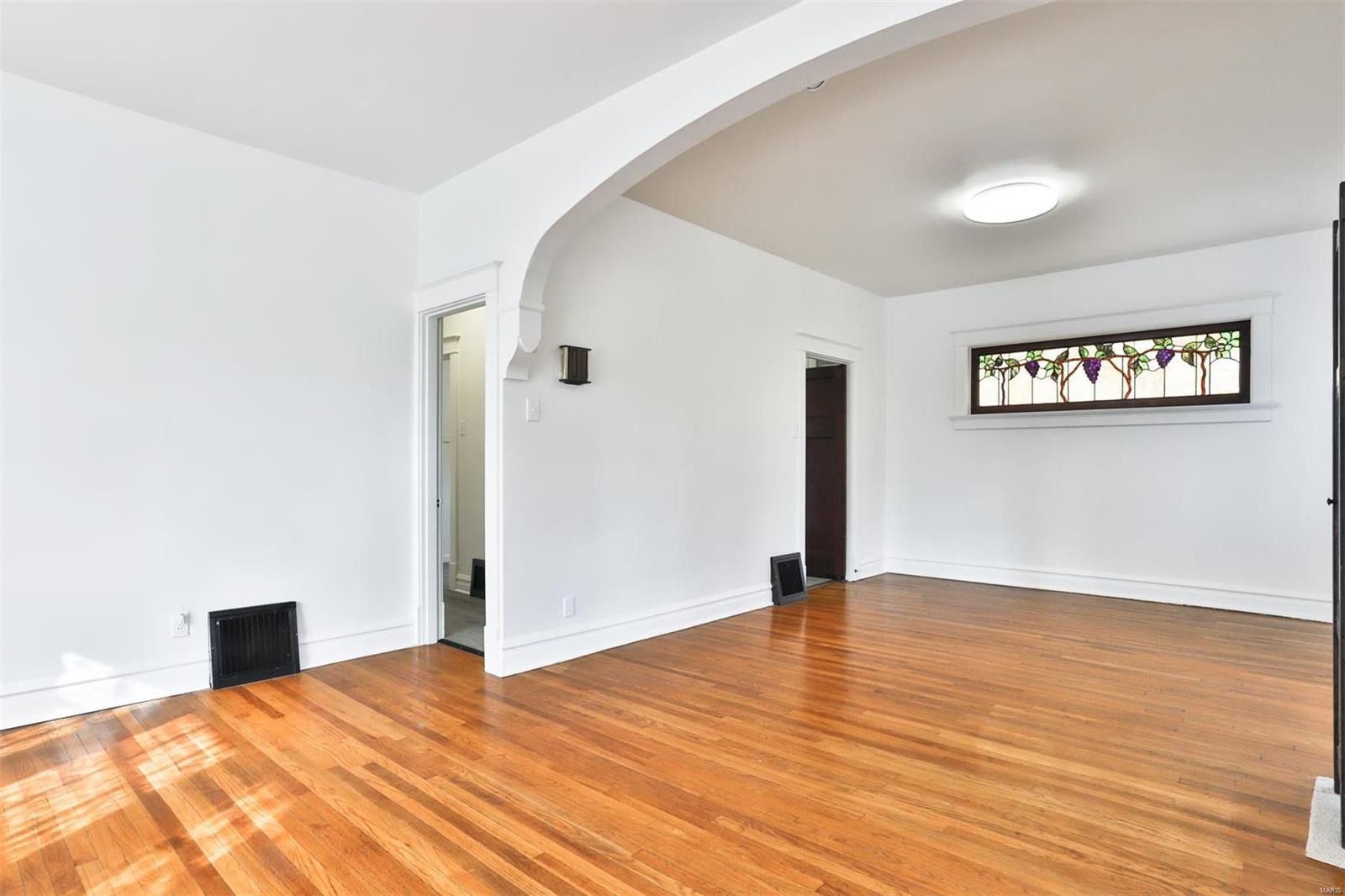6503 Morgan Ford Road St. Louis, MO 63116 - Photo 6 of 44 Gallery Image 6