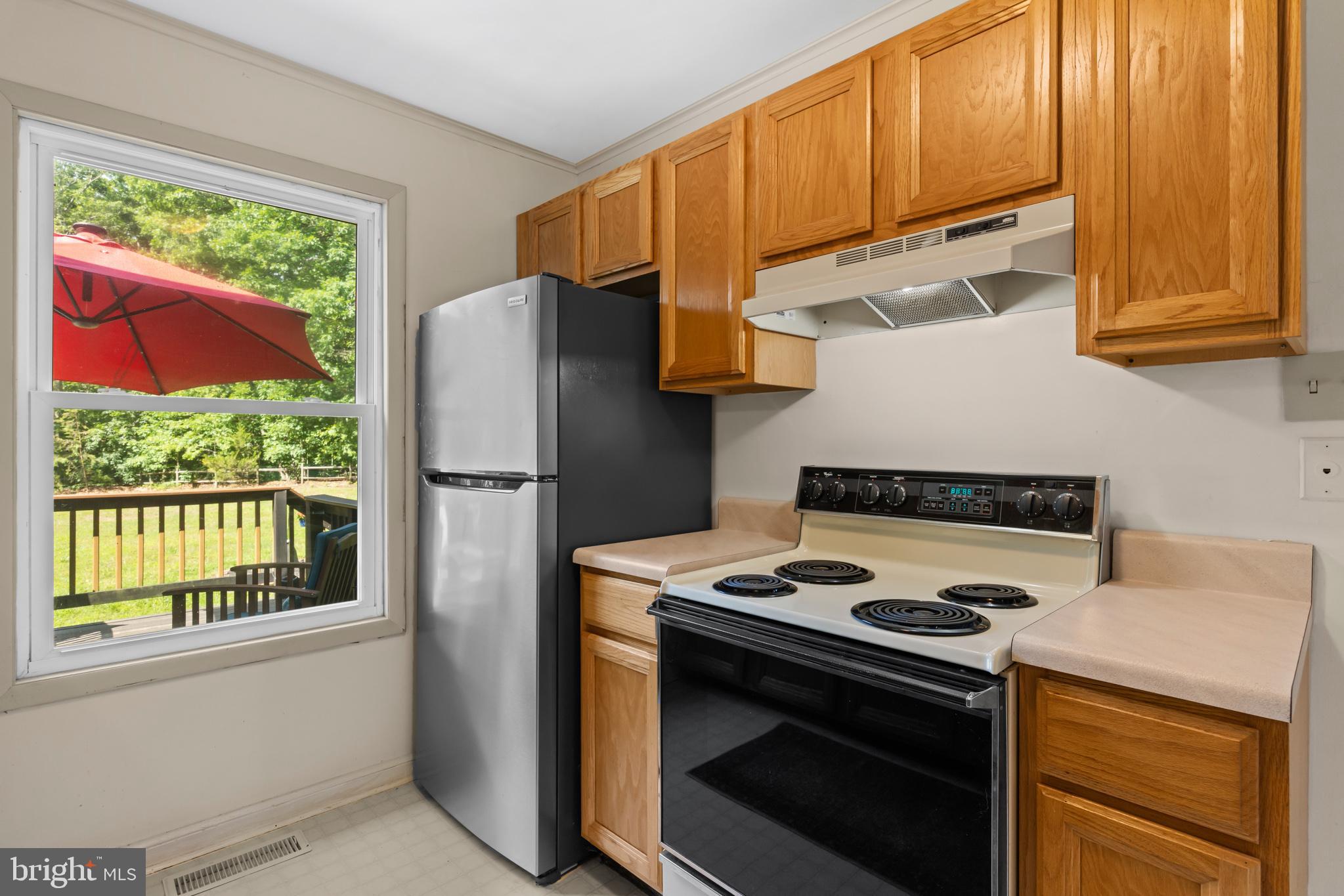19306 Frazier Road Culpeper, VA 22701 - Photo 21 of 49 In-law or rental kitchen.