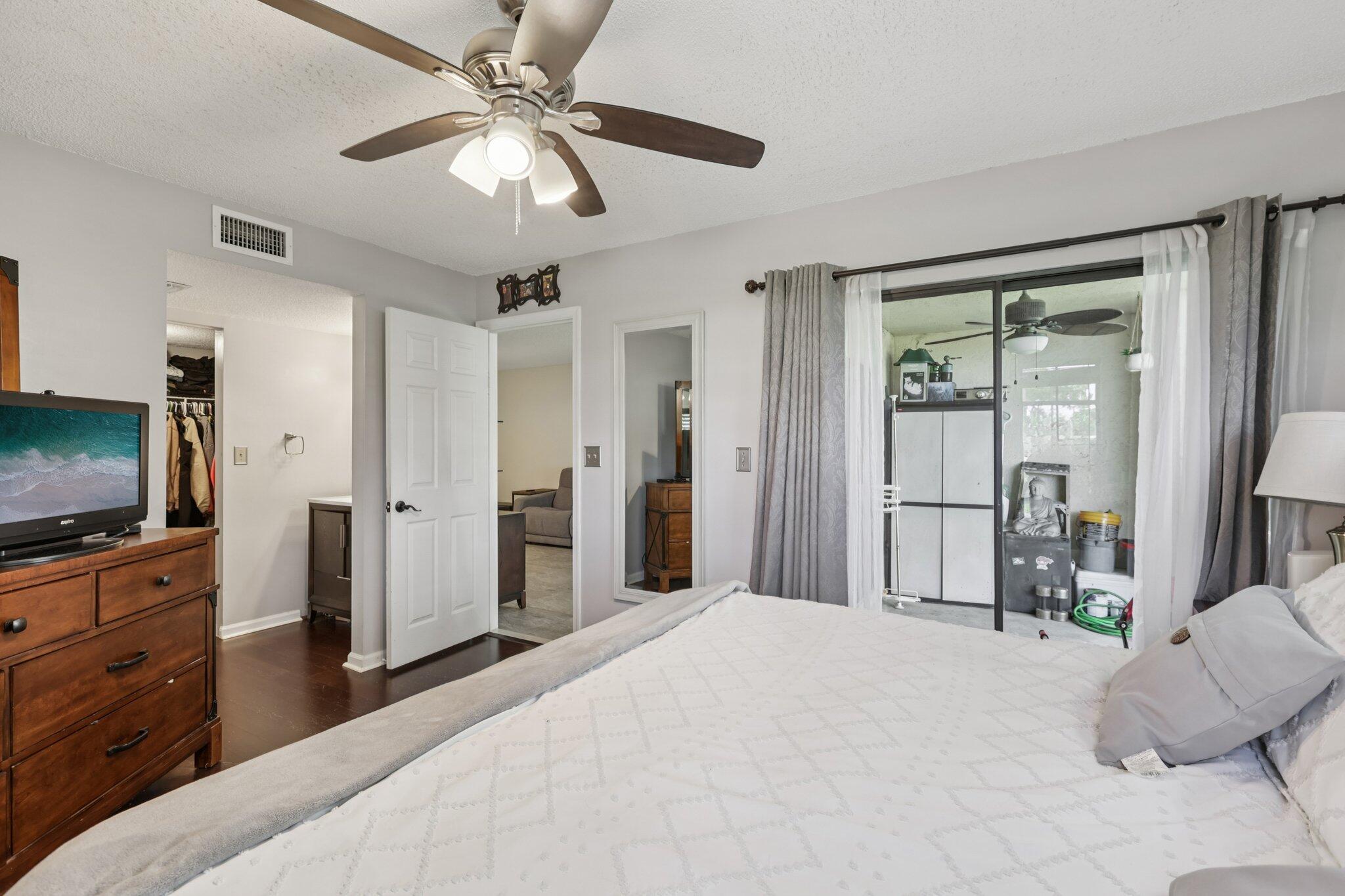 301 Olivewood Place, Unit 130 Boca Raton, FL 33431 - Photo 23 of 72 58-web-or-mls-- 301 Olivewood Pl o130-S1