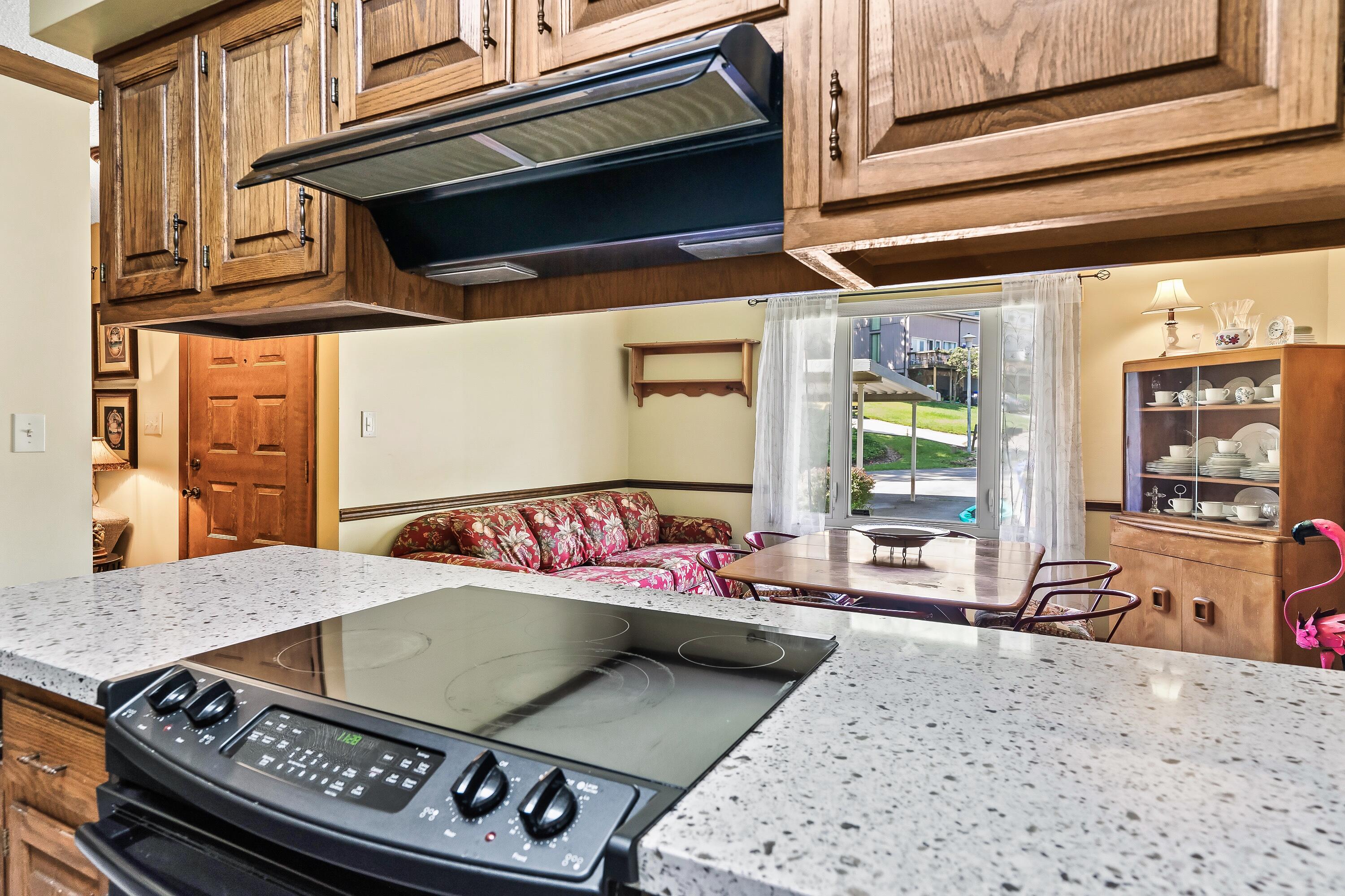 126 Hazleton Lane Oak Ridge, TN 37830 - Photo 9 of 27 126H-9