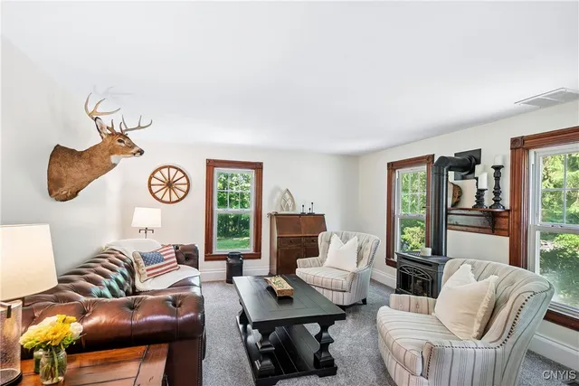 $399,900 | 1909 Rose Hill Road, Skaneateles, NY 13152