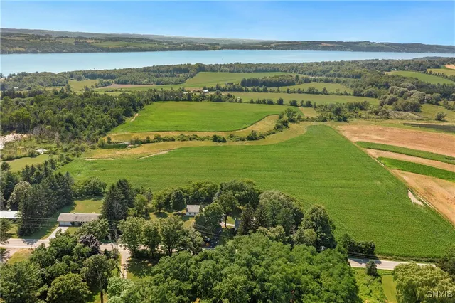 $399,900 | 1909 Rose Hill Road, Skaneateles, NY 13152