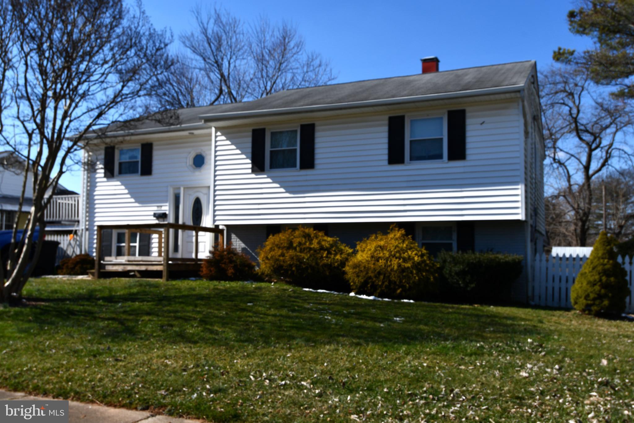 312 Wembley Road Reisterstown, MD 21136 - Photo 3 of 34 Gallery Image 3