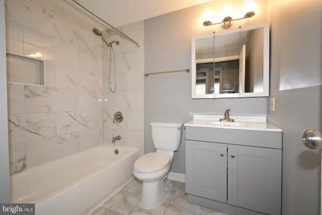 $2,650 | 7045 MacBeth Way, Eldersburg, MD 21784