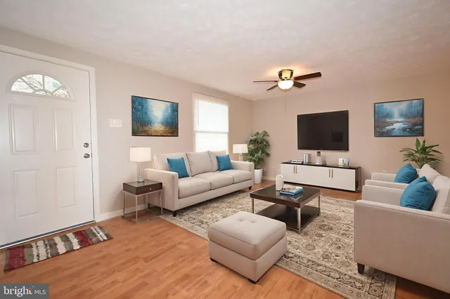 $2,650 | 7045 MacBeth Way, Eldersburg, MD 21784