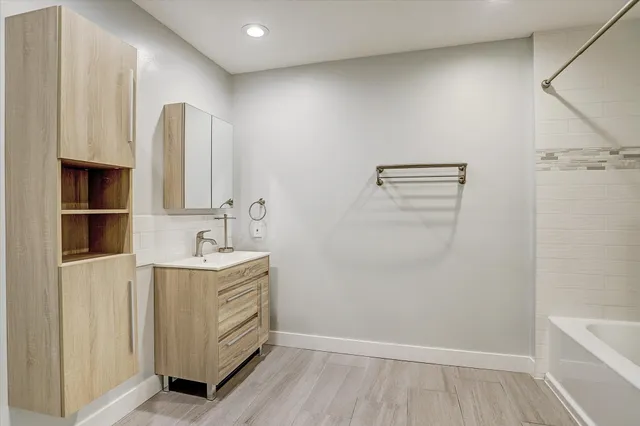 $4,950 | 1101 Guinea Drive, Houston, TX 77055