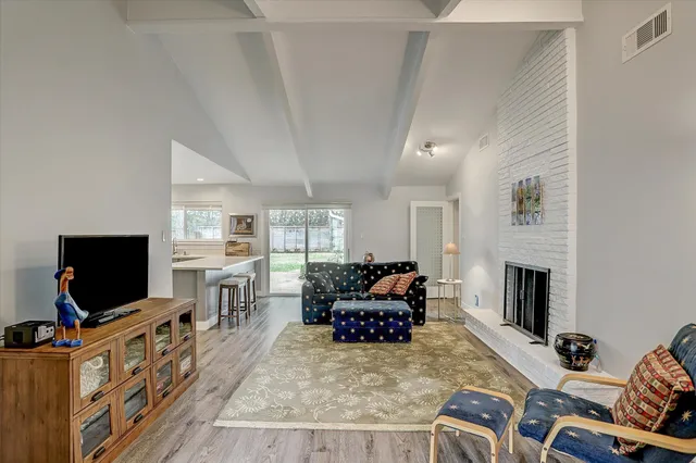 $4,950 | 1101 Guinea Drive, Houston, TX 77055