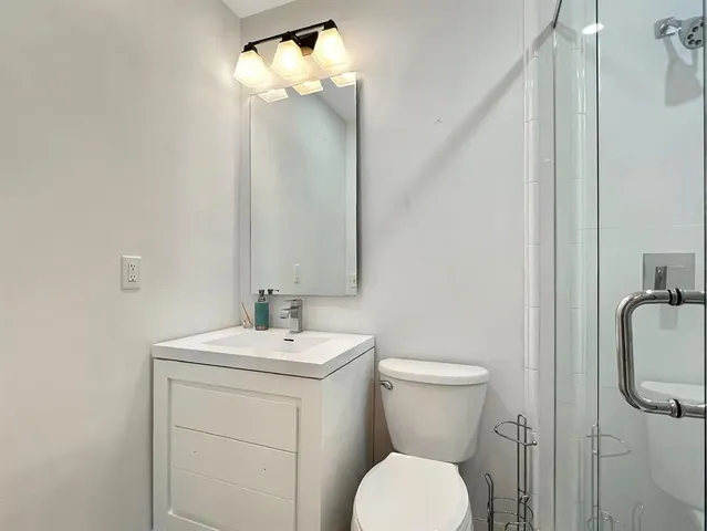 $636,000 | 1431 South Ocean Boulevard, Unit 28, Lauderdale-by-the-Sea, FL 33062