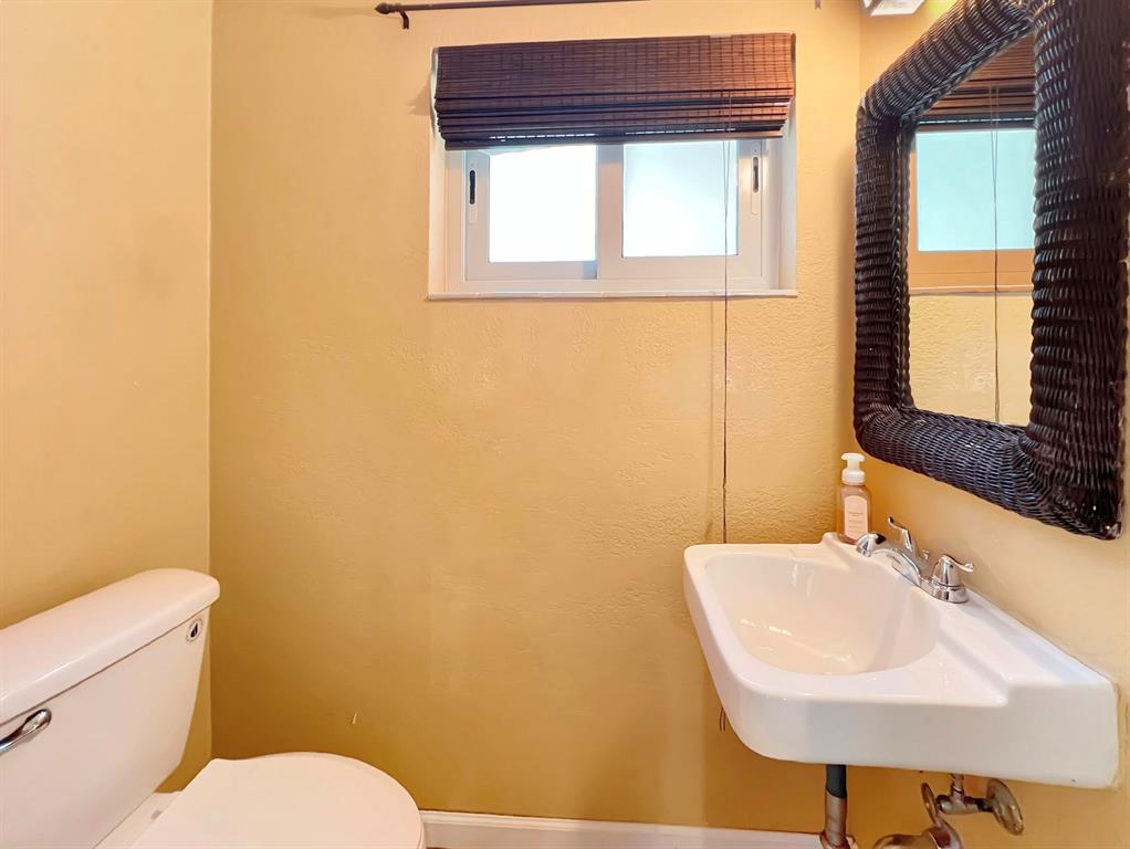 1431 South Ocean Boulevard, Unit 28 Lauderdale-by-the-Sea, FL 33062 - Photo 26 of 78