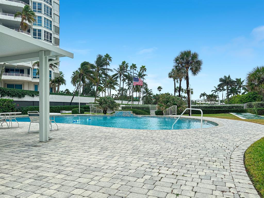 1431 South Ocean Boulevard, Unit 28 Lauderdale-by-the-Sea, FL 33062 - Photo 39 of 78 Community Clubhouse, Pool, Beach & Amenities