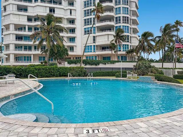 $636,000 | 1431 South Ocean Boulevard, Unit 28, Lauderdale-by-the-Sea, FL 33062