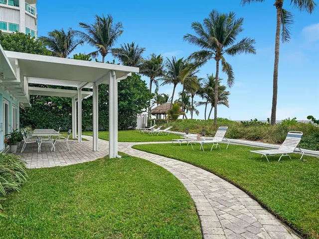 $636,000 | 1431 South Ocean Boulevard, Unit 28, Lauderdale-by-the-Sea, FL 33062