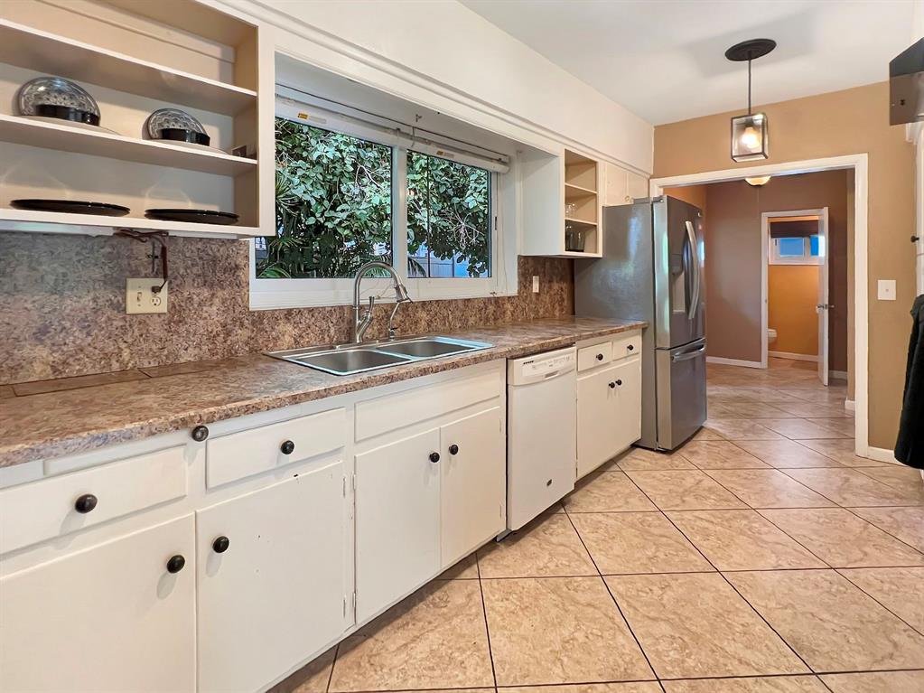 1431 South Ocean Boulevard, Unit 28 Lauderdale-by-the-Sea, FL 33062 - Photo 7 of 78