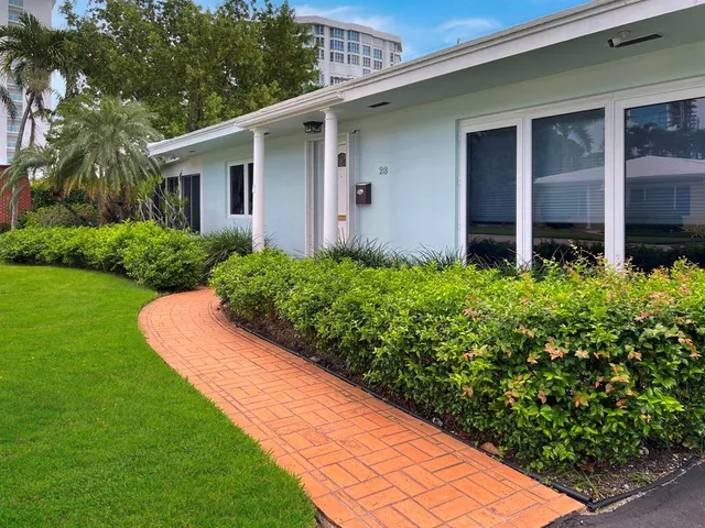 $636,000 | 1431 South Ocean Boulevard, Unit 28, Lauderdale-by-the-Sea, FL 33062