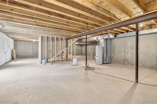 $349,900 | 1645 Brandywine Drive, De Soto, MO 63020