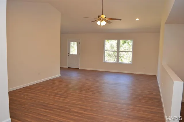 $349,900 | 1645 Brandywine Drive, De Soto, MO 63020