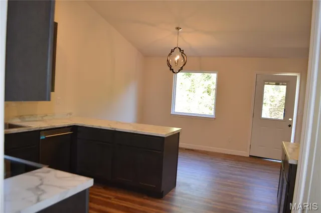 $349,900 | 1645 Brandywine Drive, De Soto, MO 63020