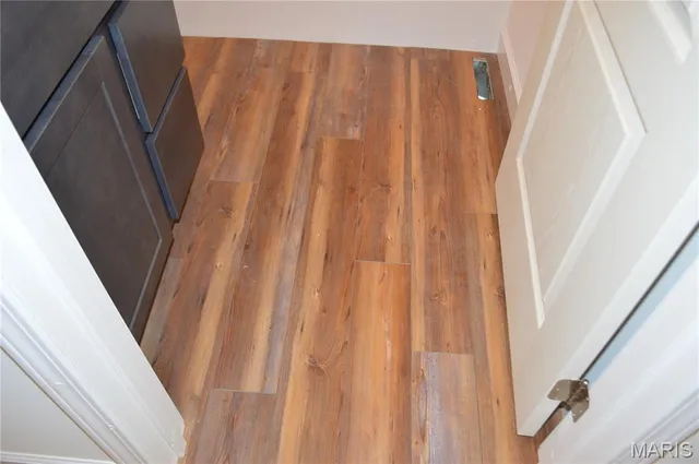 $349,900 | 1645 Brandywine Drive, De Soto, MO 63020