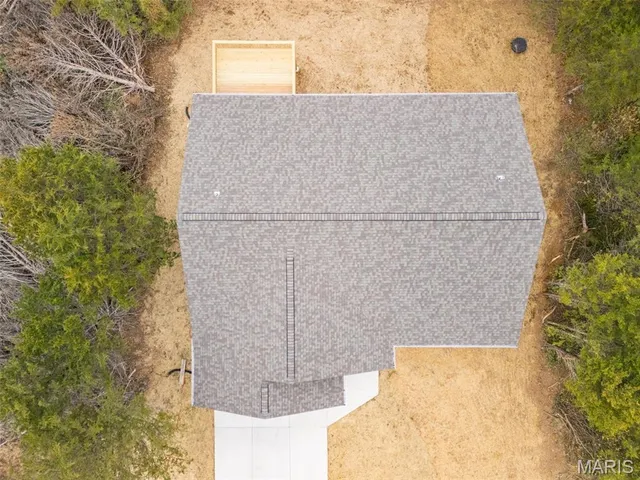 $349,900 | 1645 Brandywine Drive, De Soto, MO 63020