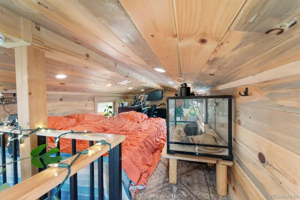 a outdoor view of a balcony