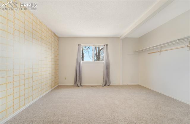 2433 Ranch Lane Colorado Springs, CO 80918 - Photo 12 of 27