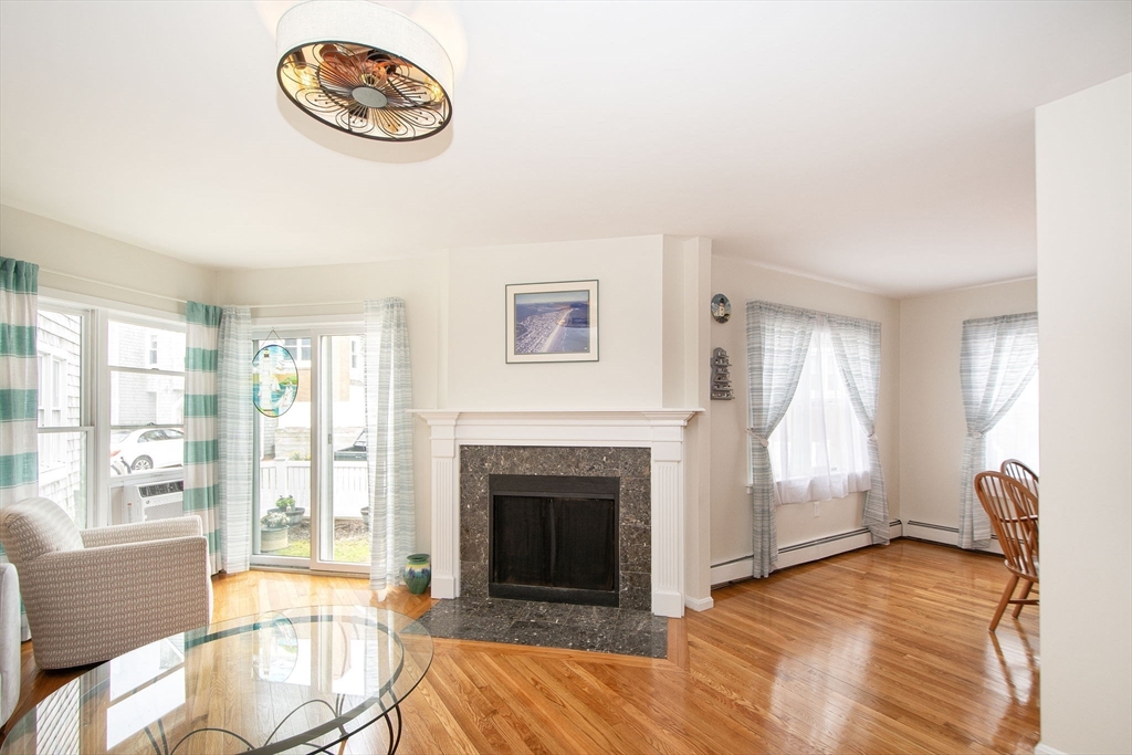 32 Commodore Court, Unit 32 Hull, MA 02045 - Photo 8 of 26