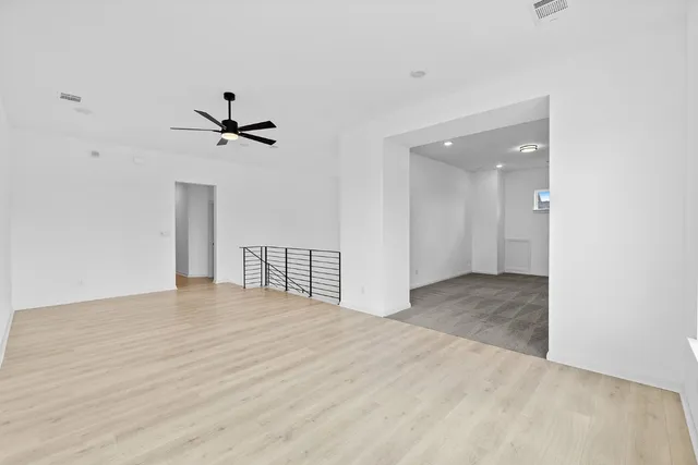 $1,039,900 | 300 Yaklin Drive, Liberty Hill, TX 78642