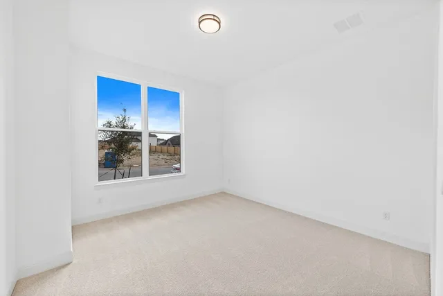 $1,039,900 | 300 Yaklin Drive, Liberty Hill, TX 78642