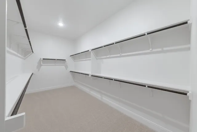 $1,039,900 | 300 Yaklin Drive, Liberty Hill, TX 78642