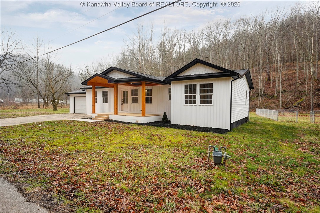 3241 Buff Crk Road Hurricane, WV 25526 - Photo 2 of 36 Gallery Image 2