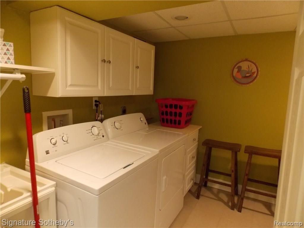 671 Oakbrook West, Unit 671 Rochester, MI 48307 - Photo 18 of 27 17.JPG