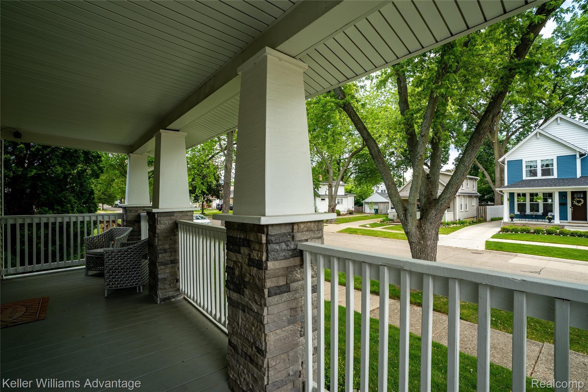 2685 Wakefield Road Berkley, MI 48072 - Photo 41 of 42 WakefieldRd_2685_Porch 1.jpg