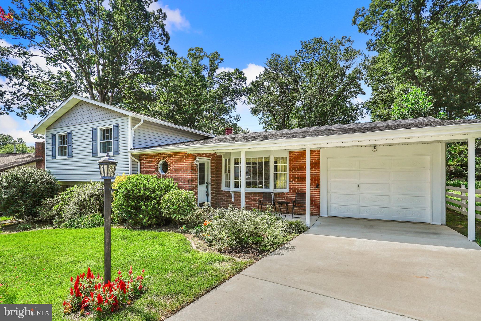 1207 Hillcrest Road Odenton, MD 21113 - Photo 4 of 46 Gallery Image 4