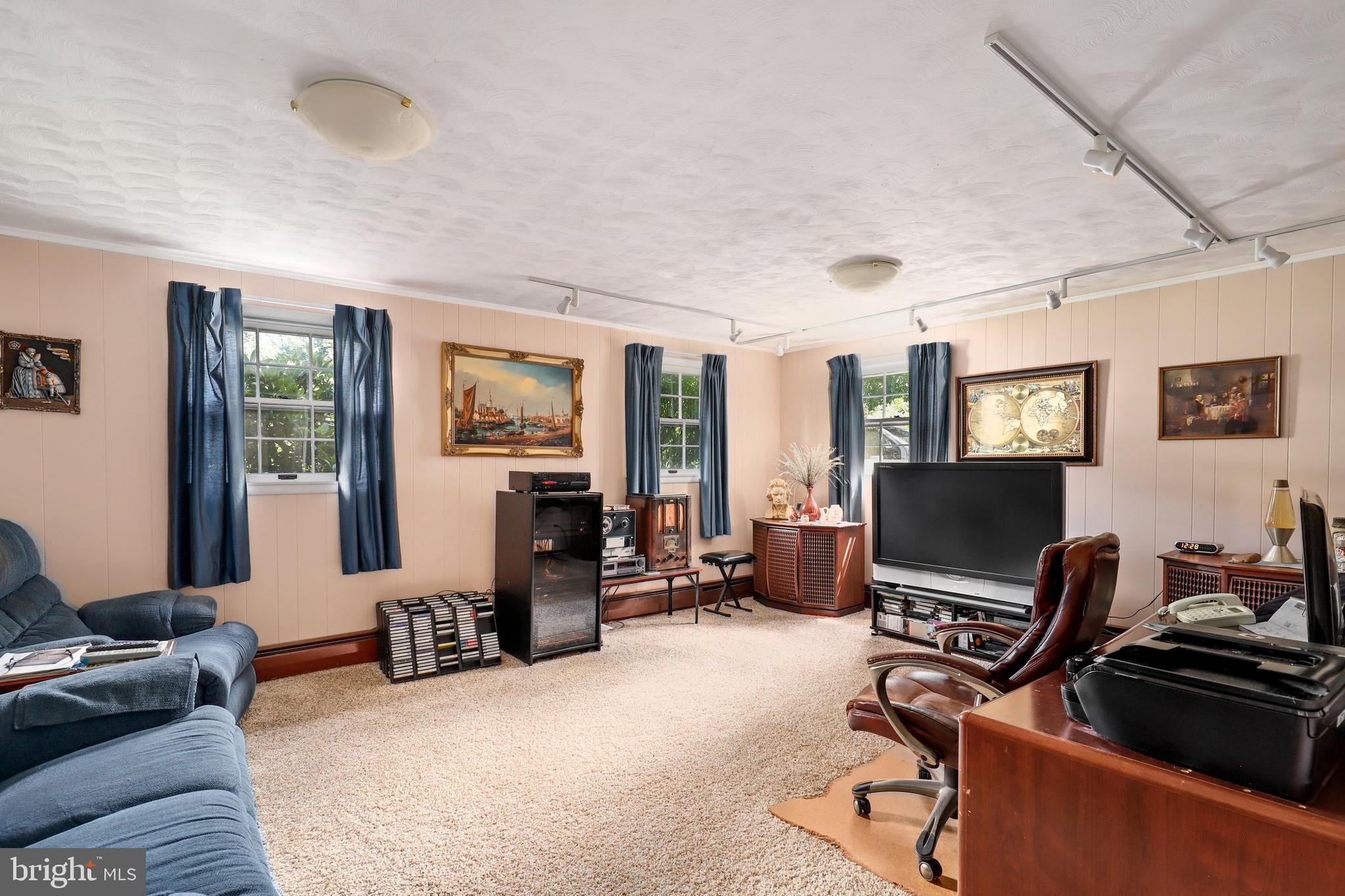 1207 Hillcrest Road Odenton, MD 21113 - Photo 33 of 46 Gallery Image 33
